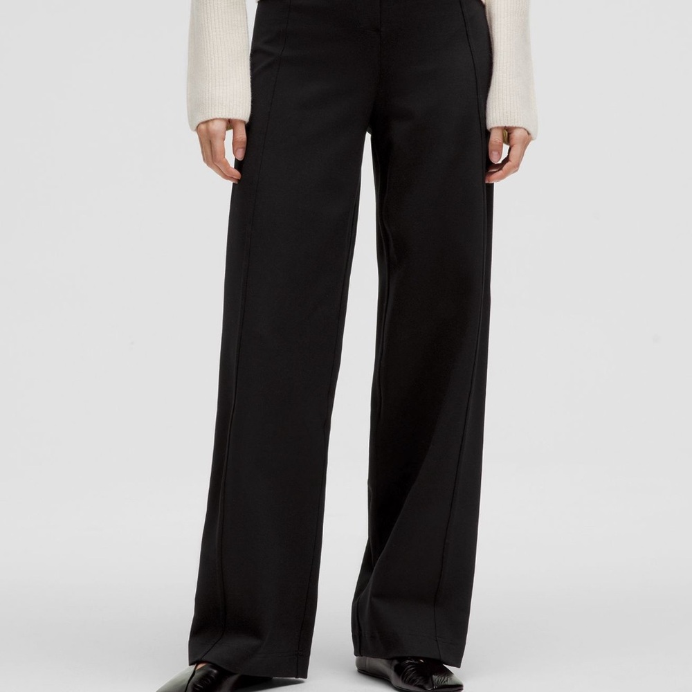 Lululemon Stretch Knit Straight Leg Pull On Pant